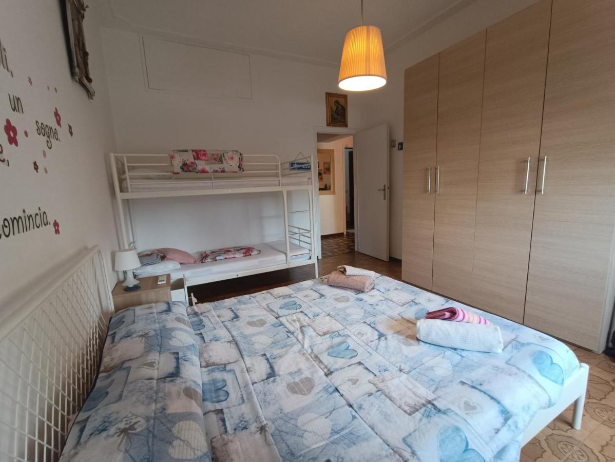 Le Palme 98 "Casa Vacanze" Lido di Camaiore Exterior photo