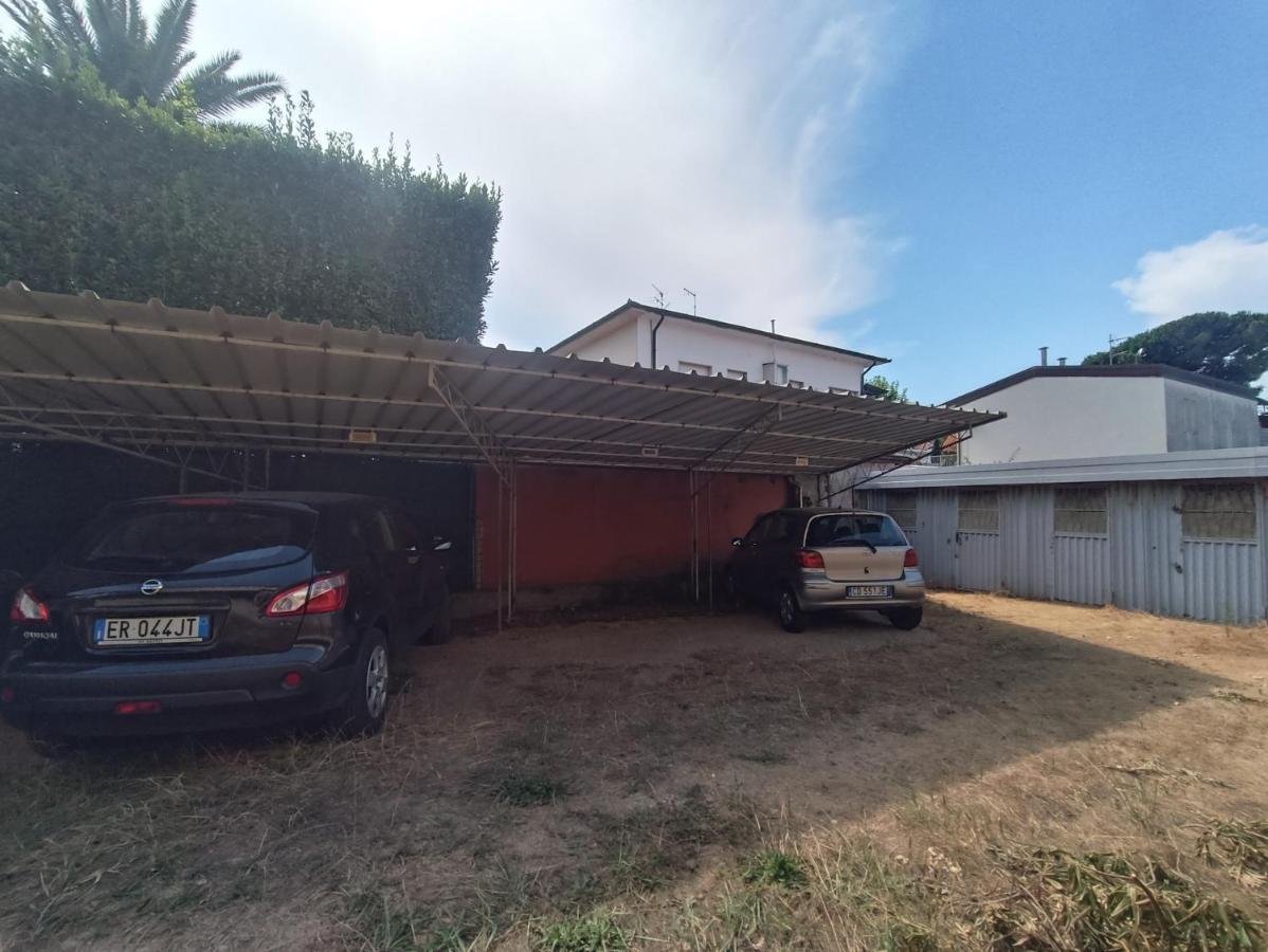 Le Palme 98 "Casa Vacanze" Lido di Camaiore Exterior photo