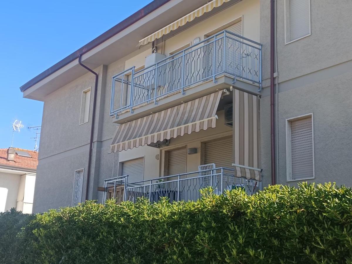Le Palme 98 "Casa Vacanze" Lido di Camaiore Exterior photo