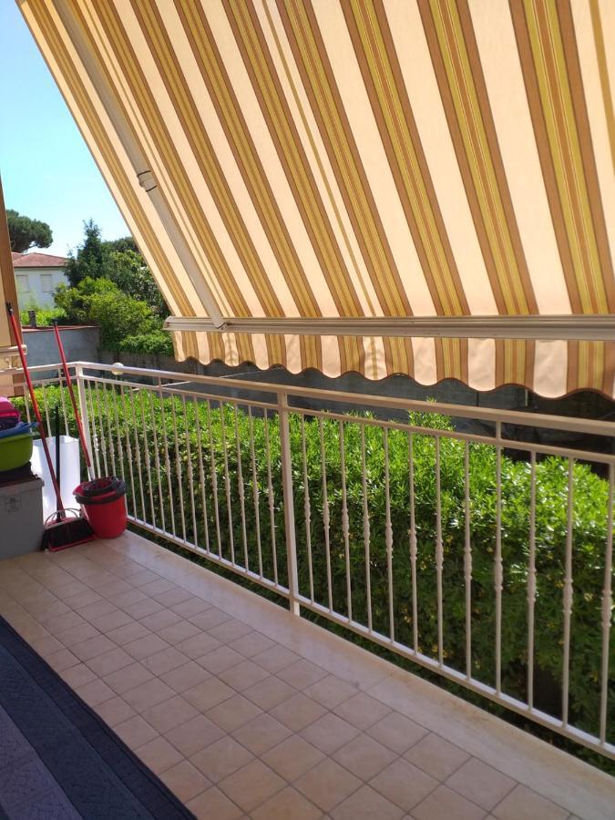 Le Palme 98 "Casa Vacanze" Lido di Camaiore Exterior photo